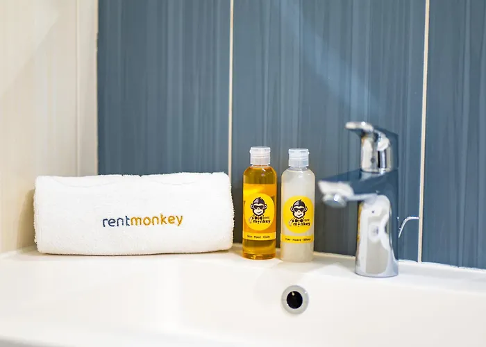 Sunset Waves - Right At The Appartement