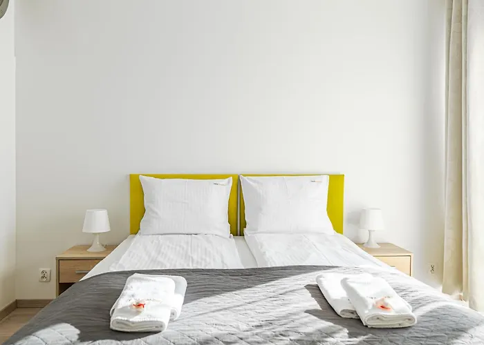 Sunset Waves - Right At The Appartement *