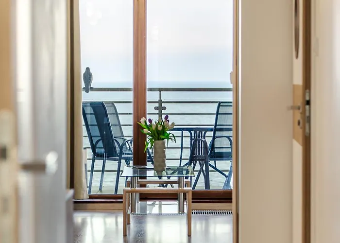 Sunset Waves - Right At The Appartement *